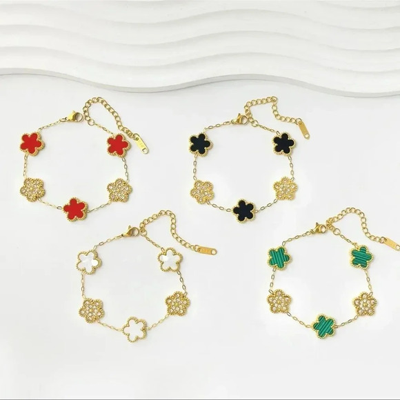 Green Alhambra 18K Gold Stainless Steel Waterproof Bracelet - Picture 4 of 16